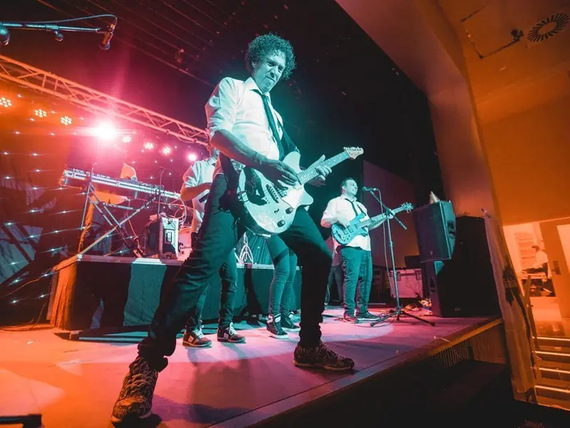 Orquesta Kalifornia en directo · orquesta para bodas en Alicante