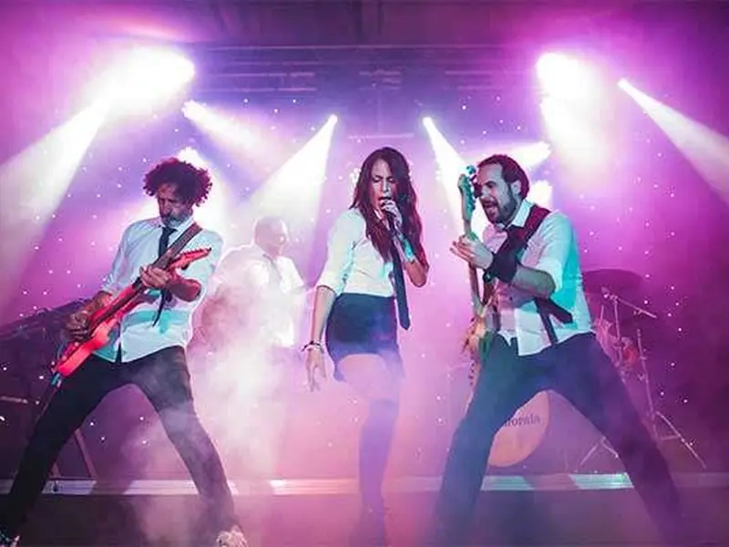 Orquesta Kalifornia en directo · orquesta para bodas en Madrid