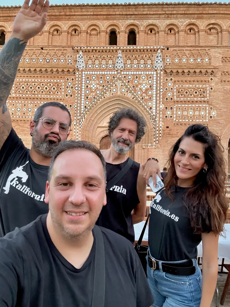 Cuarteto plus de Orquesta Kalifornia en el pabellón de Morata de Jiloca