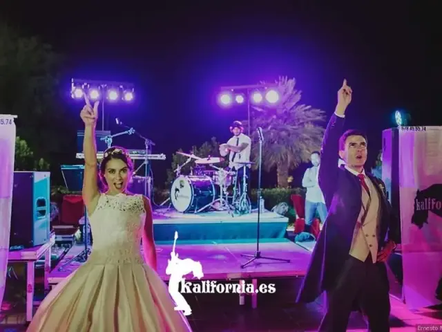 Orquesta Kalifornia en directo en Beas de Granada