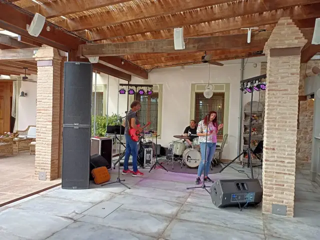 Orquesta Kalifornia · Boda en Hotel La Mozaira, Alboraya