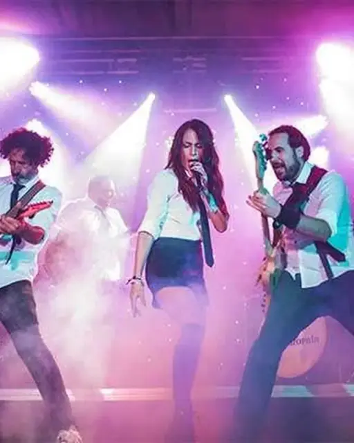 Orquesta Kalifornia en directo · orquesta para bodas en Valencia